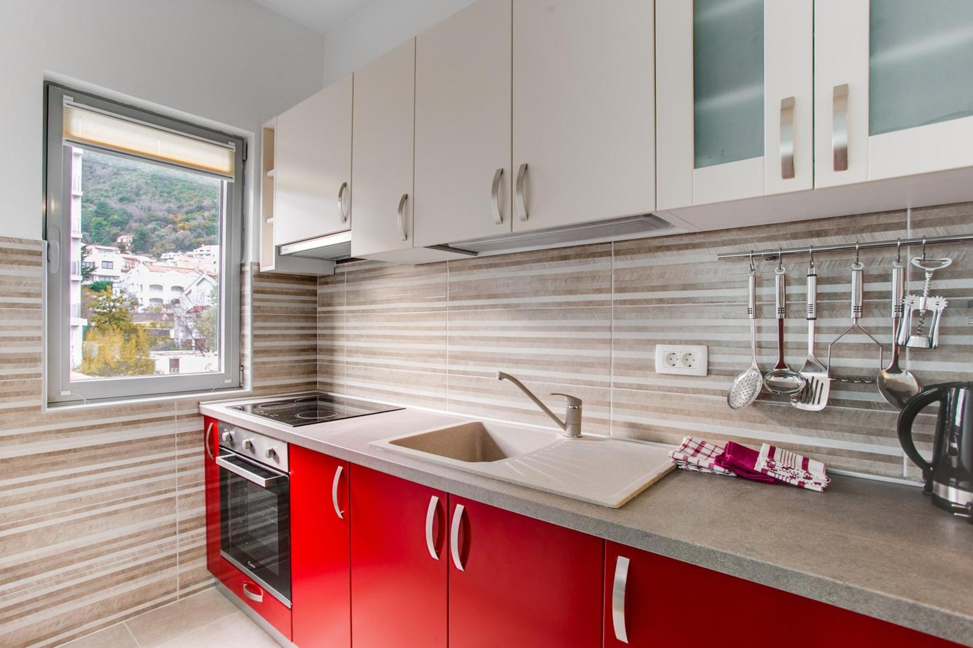 Apartments Lora 13.Jula, 15 บุดวา ภายนอก รูปภาพ